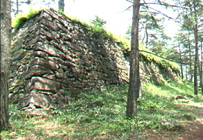 image:Mt.Matsukura (Matukura Castle Ruins）2